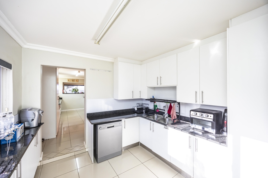 3 Bedroom Property for Sale in Gonubie North Eastern Cape